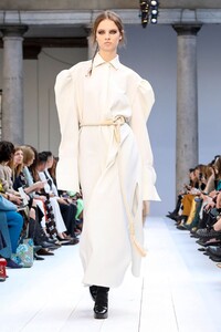 Giselle Norman Max Mara Fall 2020 W MFW 2.jpg