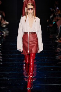Deirdre Firinne Sportmax Fall 2020 RTW MFW 2.jpg