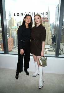       tho080220BZNimage7.jpg