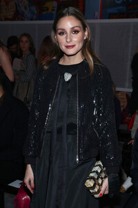 Olivia+Palermo+e1972+Front+Row+February+2020+806l1QbI2uFx.jpg