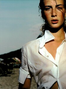 ARCHIVIO - Vogue Italia (May 2001) - Cool Summer - 017.jpg