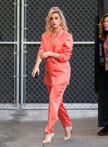        kat130220BZNimage111.jpg