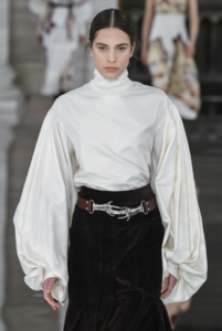1839629581_VictoriaBeckham(2).thumb.png.8111bf7ed16e918e0d201137139220e9.png