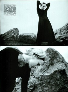 ARCHIVIO - Vogue Italia (September 2007) - Robin Wright - 006.jpg