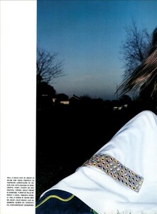 ARCHIVIO - Vogue Italia (February 1999) - Multicolor Outwear - 005.jpg