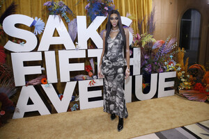 Winnie+Harlow+L+Avenue+Saks+Celebrates+First+H84OAVZHoOFx.jpg