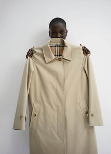 2057105013_VogueUSFeb20206.thumb.jpg.9a2a2a2fcc41aeab8413fc990e12c431.jpg