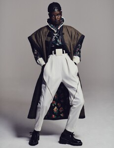 2100859534_VogueGermanySepetmeber20194.thumb.jpg.286b3d8d4ec68cda261b1834cb6d489a.jpg