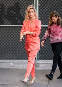        kat130220BZNimage112.jpg