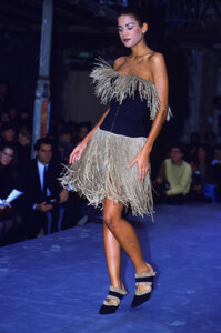 220521398_alaia-ss-1988(5).thumb.jpg.87fe1b2182872e508ceb5c80f0586c0c.jpg
