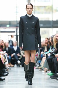 Nina Marker Coperni Fall 2020 RTW PFW 2.jpg