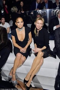 24467282-7980863-The_stars_aligned_Inside_the_runway_show_JLo_rubbed_elbows_with_-a-15_1581181933151.jpg