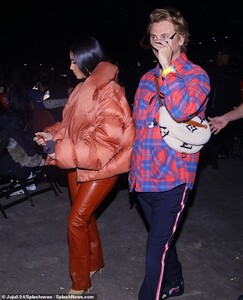 24840242-8012657-Close_friend_The_star_was_spotted_outside_the_venue_with_her_clo-a-50_1581957344446.jpg