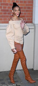 24848760-8013387-Winnie_Harlow-m-93_1581964896497.jpg