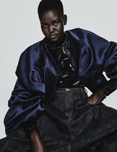 280357985_VogueGermanySepetmeber201942.thumb.jpg.2443c0b779578ff49bfb7279e1555a6f.jpg