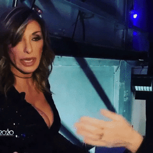 giphy (1).gif