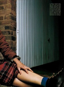ARCHIVIO - Vogue Italia (November 1999) - The Joy Of Winter - 008.jpg