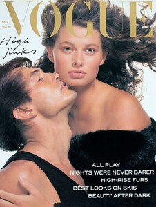 343229115_VOGUEAUSTRALIA1988MAY.thumb.jpg.e8a91670f758944658bf15587cd847c8.jpg