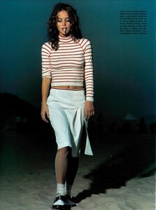 ARCHIVIO - Vogue Italia (May 2001) - Cool Summer - 003.jpg