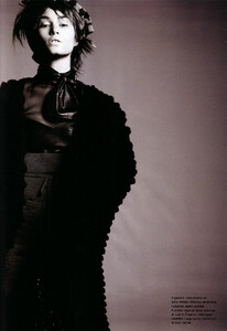 Numéro #76 (September 2006) - Marija - 004.jpg