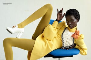 5-ANOK_YAI_VOGUE_NEDERLAND_MARCH_2020_JULIA_NONI.thumb.jpg.db3ed6aa0aa9b36a0723bb8c4335e0ae.jpg
