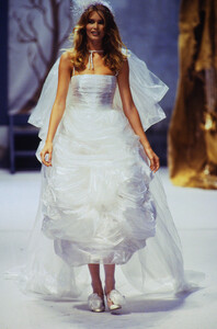 502952405_chanel-hc-fw-1991(17).thumb.jpg.1b461e0a04179c255df5eaaf75752d10.jpg