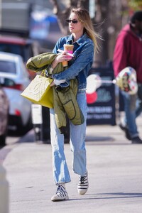       por180220BZNimage111.jpg