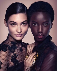 521767756_VogueJapanJanuary2019-11.thumb.jpg.361dd8a3f835bedd29d601c11ba474ff.jpg