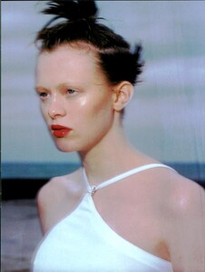 ARCHIVIO - Vogue Italia (May 1997) - Bellezza - 005.jpg