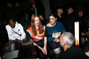       tho110220BZNimage103.jpg