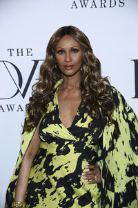 Iman+Diane+von+Furstenberg+Hosts+2020+DVF+mFojJQaqPLHx.jpg