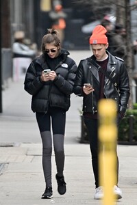 68e059dfgy1gbmk9ybdv8j20u0190b2c.thumb.jpg.6c48885ba3557898fa71a163c94b3d5a.jpg