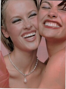 ARCHIVIO - Vogue Italia (November 2000) - A Beauty Party - 004.jpg