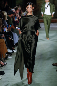 828808481_BrandonMaxwell(2).thumb.png.b401d7187004c908e3a43244b63bd5be.png