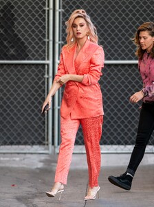        kat130220BZNimage143.jpg