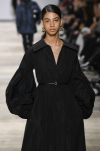 928864469_JilSander(2).thumb.png.a7744cc4a1246a02a5d969ae4c7a9be0.png