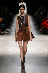 982116507_ChristopherKane(12).thumb.png.850b7176c729a87639fa7e55ef056f0a.png