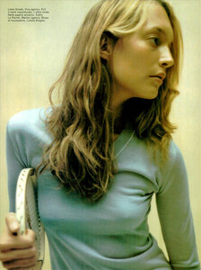 ARCHIVIO-Vogue-Italia-February-2001-People-To-Watch-014.jpg