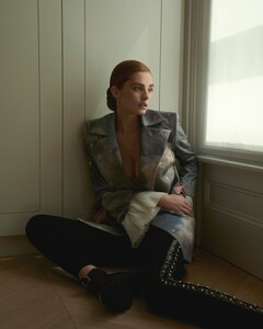Alexina-Graham-Numero-Russia-Cover-Photoshoot13.thumb.jpg.0bdff1cade50b8e817b09d8ff016ed7f.jpg