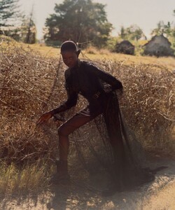 Andrew-Nuding-Vogue-Adut-Akech-7-855x1024.thumb.jpg.a8d09fd092dfefbba5d58bcd67319647.jpg