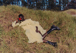 Andrew-Nuding-Vogue-Adut-Akech-8.thumb.jpg.ca4cfd98df28b5519cf602343a30b13a.jpg