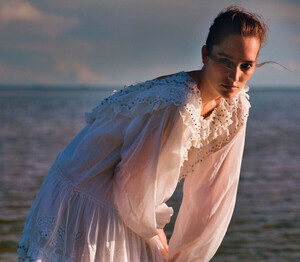 Elina-Kechicheva-Josephine-Le-Tutour-5.thumb.jpg.4453dee4e1684892639ffddf8c564972.jpg