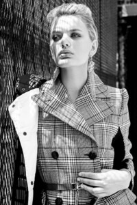 Eniko-Szucs-Numero-Russia-Bregje-Heinen-2-683x1024.thumb.jpg.11f3ed75a6d7295b96ea75070a946a6b.jpg
