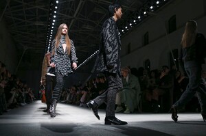 Faretta_Missoni-RTW-FW20-Milan-2571.thumb.jpg.71b63ab3f3ae2fd4af620110915ab2b4.jpg