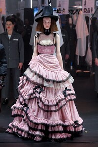 Gucci-RTW-FW20-Milan-0759-1582122786.thumb.jpg.72a50d3ccf0f447238bdbeefb554fb36.jpg