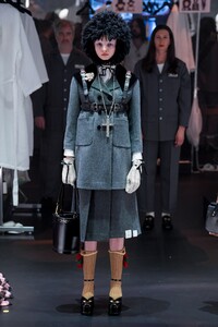 Gucci-RTW-FW20-Milan-0765-1582122788.thumb.jpg.0350825b95077fb336a60bd8fd843d50.jpg