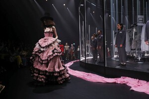 Gucci-RTW-FW20-Milan-4601-1582126692.thumb.jpg.bfda89d109c48cb652683da8e3166193.jpg