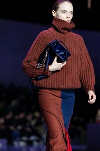 Hugo-Boss-RTW-FW20-Milan-8398-1582459142.jpg