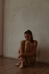 Karolina-Dlha-by-Viktor-Cicko-16-1365x2048.thumb.jpg.881991fd49347e62cd6e53f3bd6e9783.jpg