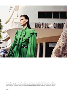 Katlin-Aas-Fashion-Shoot04.jpg